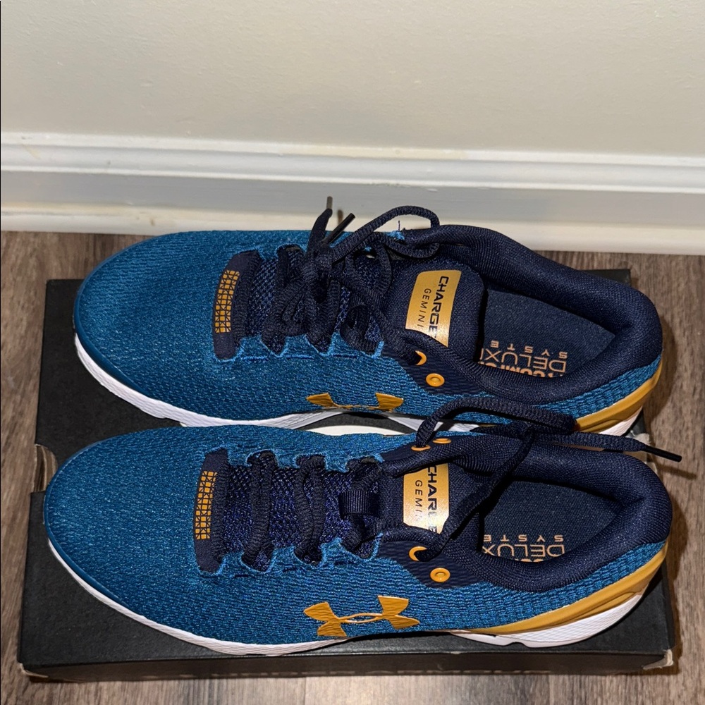 Under Armour Charged Gemini Mens size 9 Deluxe Comfort System - Picture 3 of 9